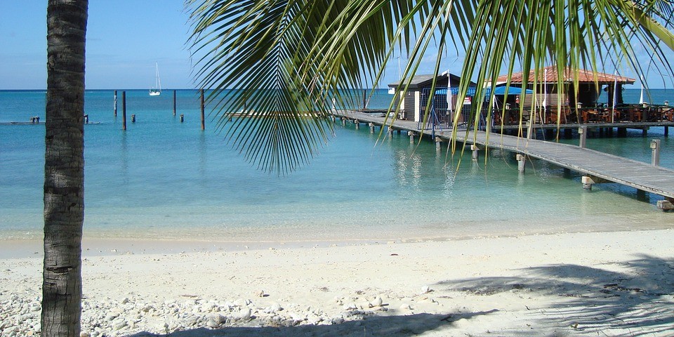 Explore Oranjestad